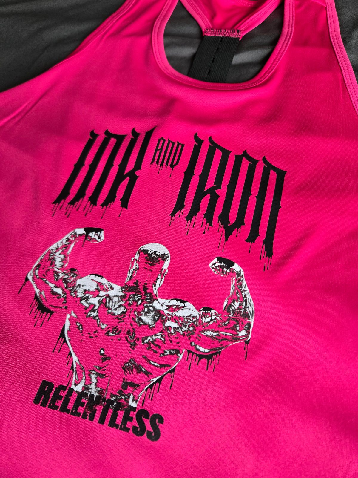 Relentless Performance Vest – Electric Pink