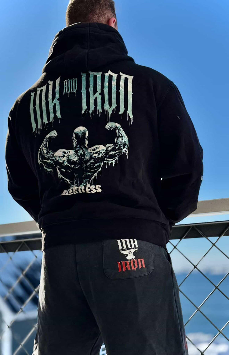 SWEATSHIRTS/HOODIES