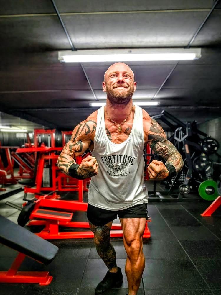 VESTS