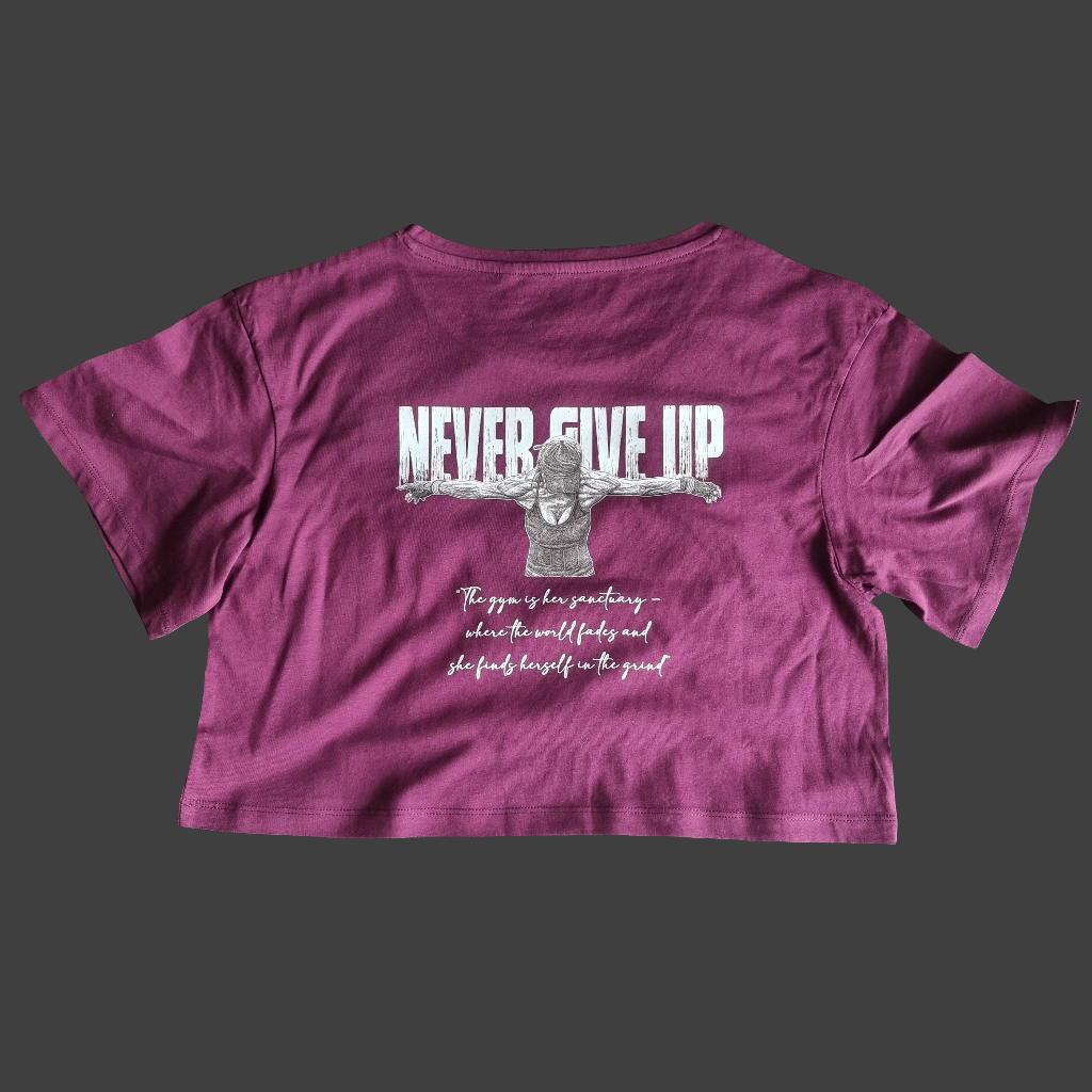 SOPRO OVERSIZE CROP T-SHIRT MULBERRY Never Give Up