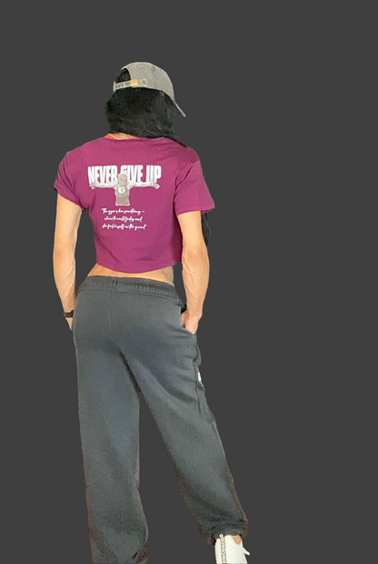 SOPRO OVERSIZE CROP T-SHIRT MULBERRY Never Give Up