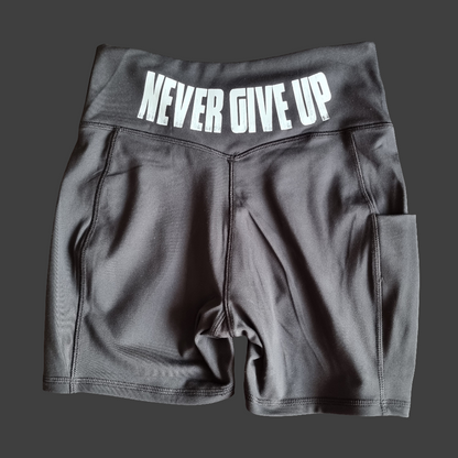 SOPRO PERFORMANCE SHORTS Never Give Up