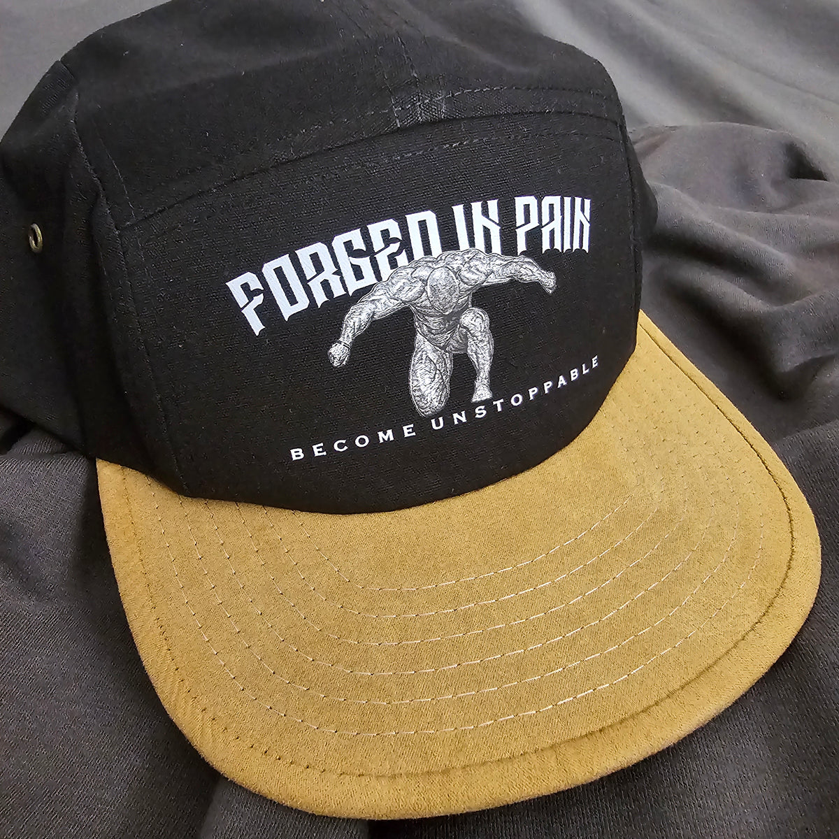 BLACK INK & IRON CAP