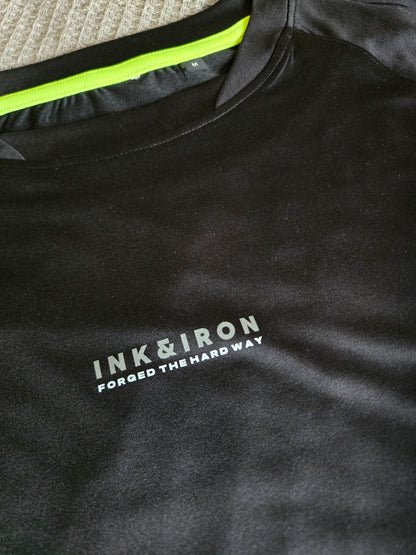 MENS STEALTH PERFORMANCE TEE - FORGED THE HARD WAY