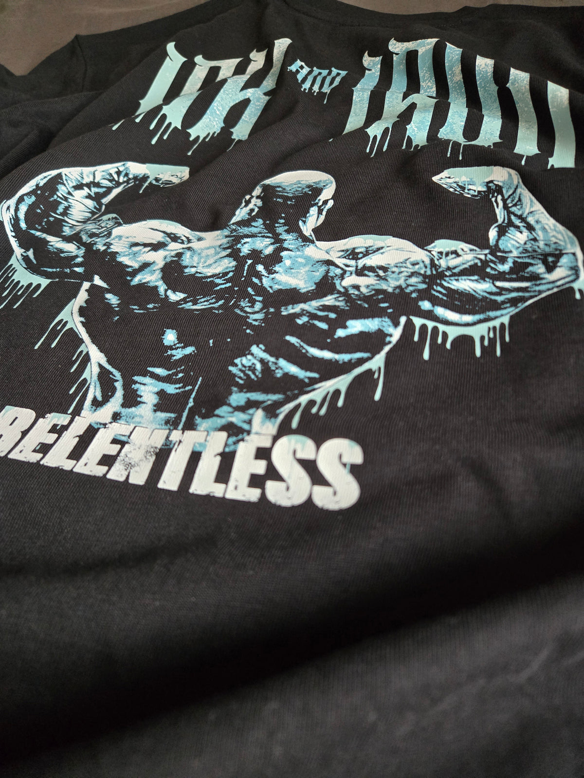 ICE BLUE | RELENTLESS OVERSIZE BLACK T-SHIRT