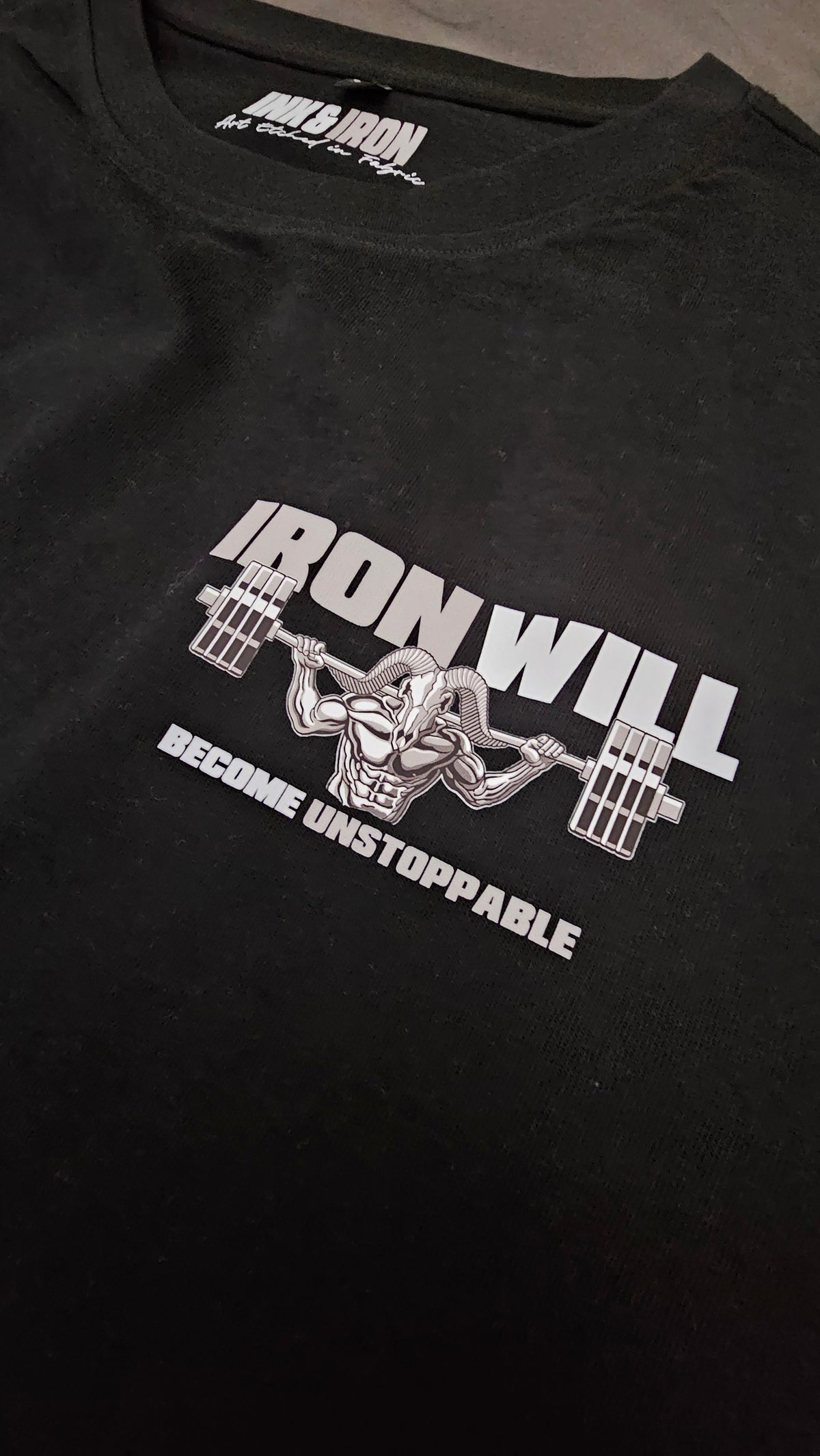 IRON WILL OVERSIZE BLACK TEE
