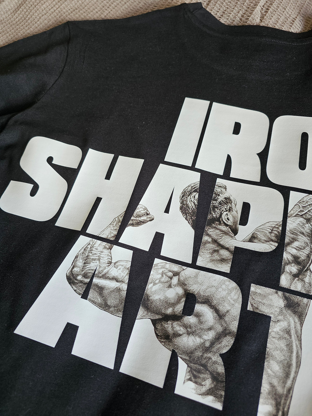 IRON SHAPES ART - TITAN TEE