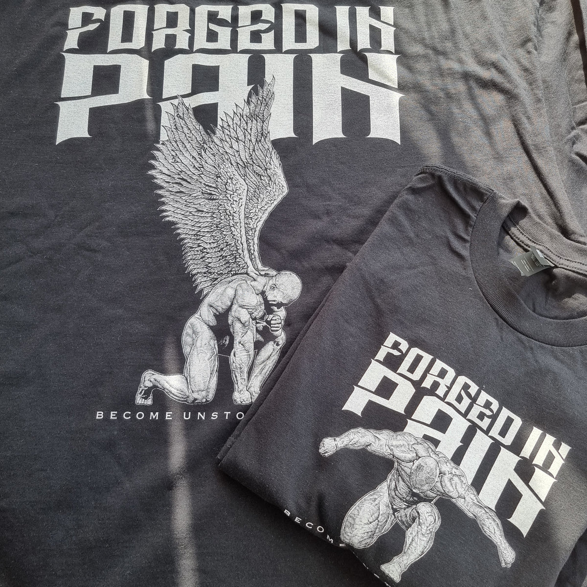 Oversize+ BLACK "FORGED IN PAIN" T-Shirt