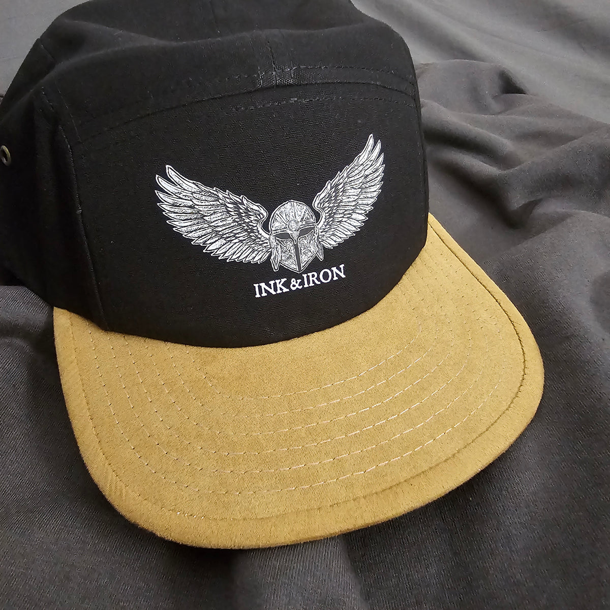 BLACK INK & IRON CAP