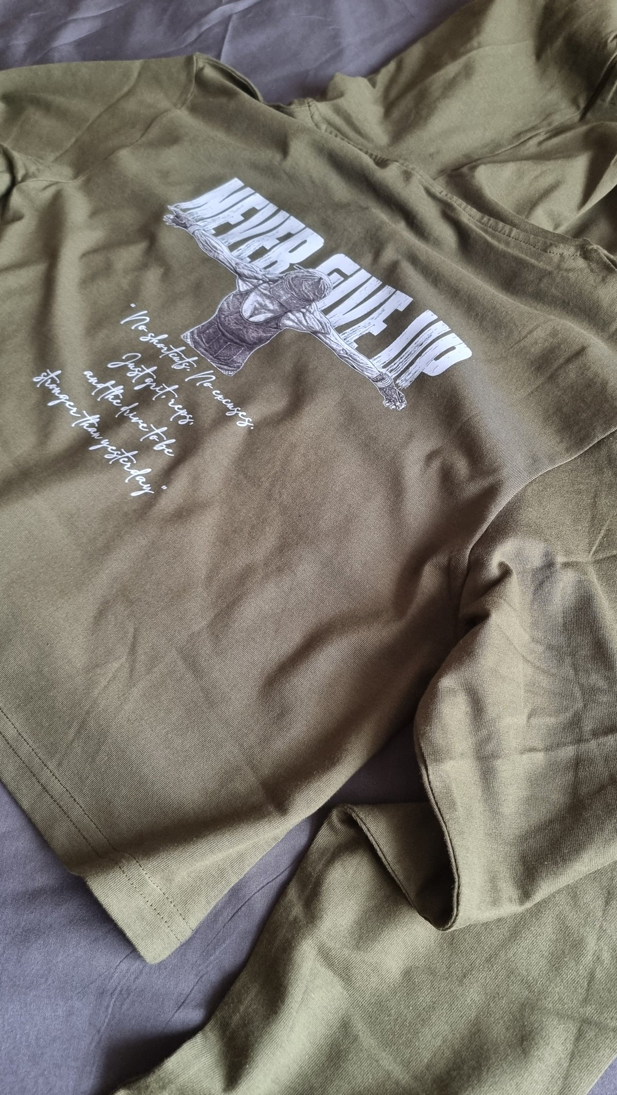 SOPRO CROP HOODIE OLIVE
