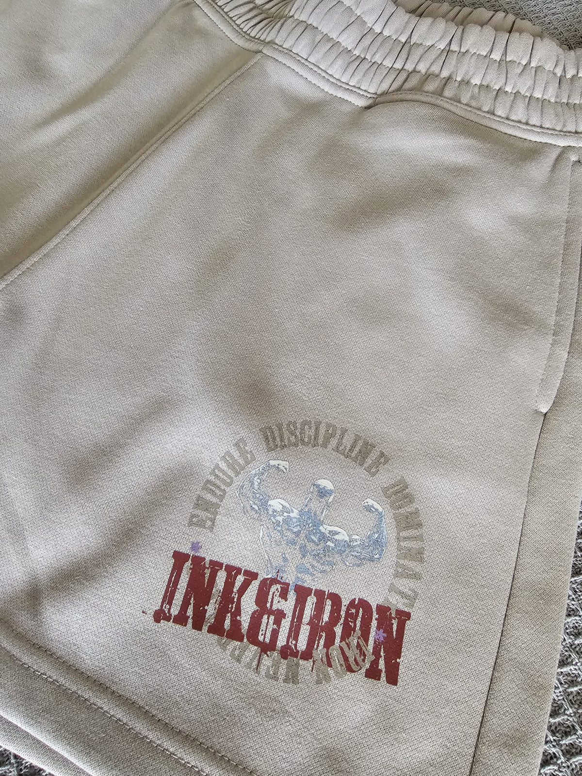 WOMENS STONE SHORTS - IRON NEVER LIES